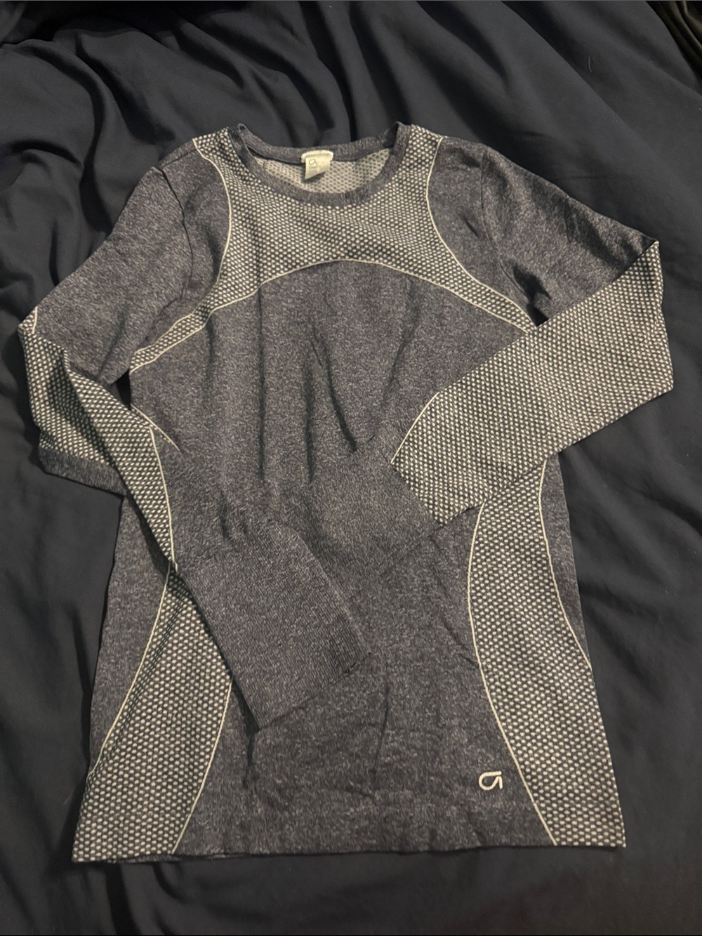 GAPFit Heather Gray Mesh Athletic Top